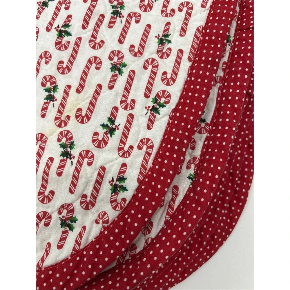 Christmas‎ Placemat And Napkin Set/24 Candy Cane Quilted Stains Vtg SKU 1229
